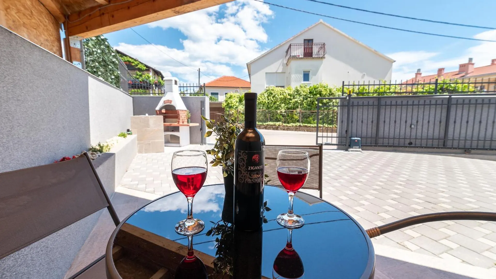 Apartman Dino Trogir Apartment