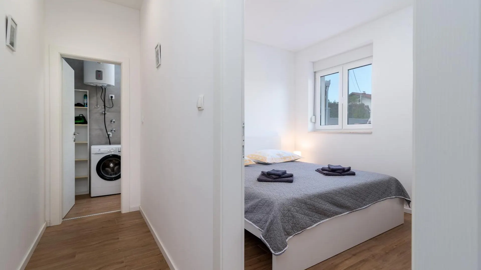 Apartment Apartman Dino Trogir