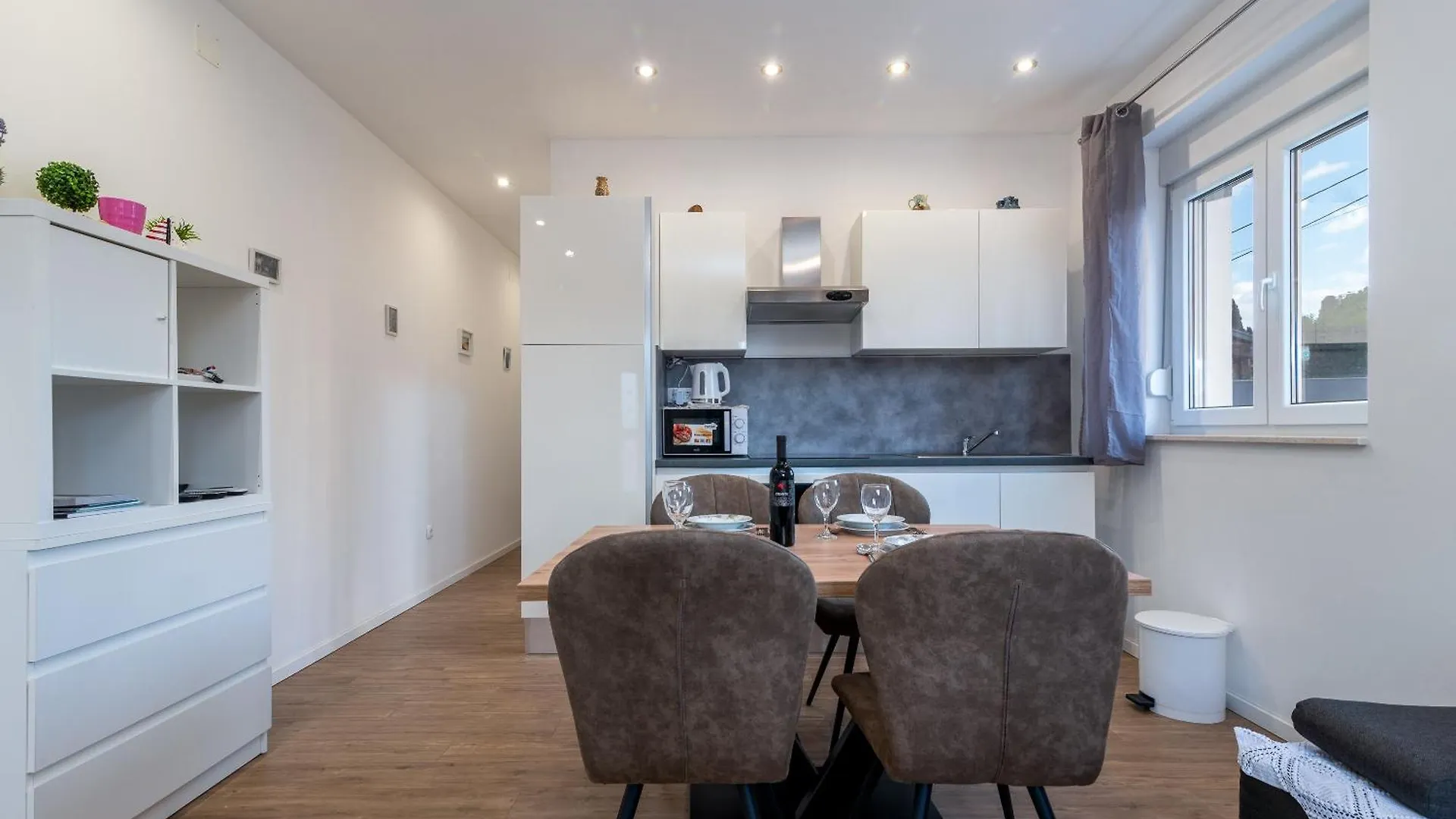 Apartman Dino Trogir Apartment