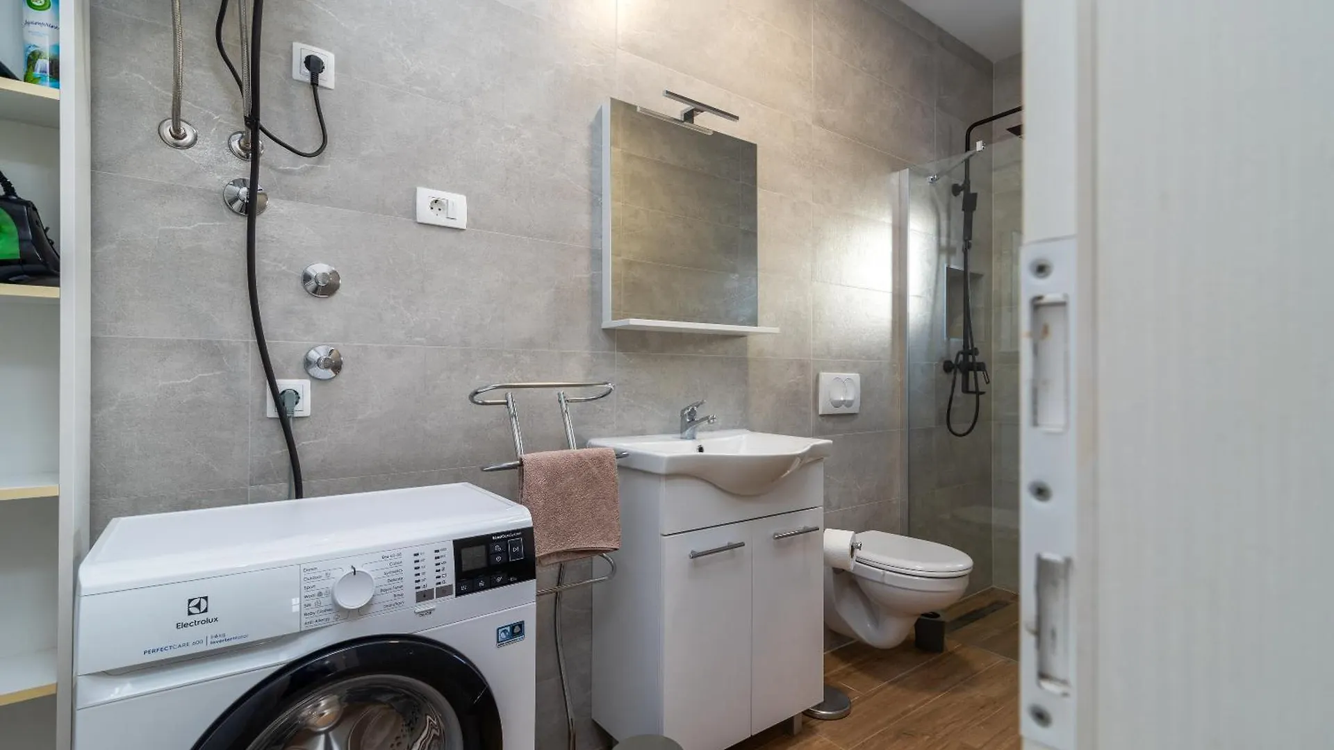 Apartment Apartman Dino Trogir